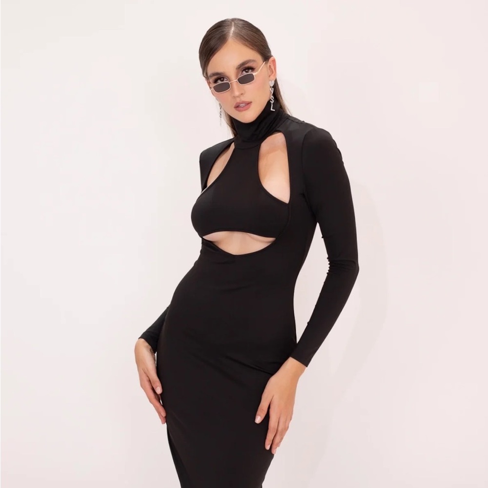 Forever 21 Black Backless Dress